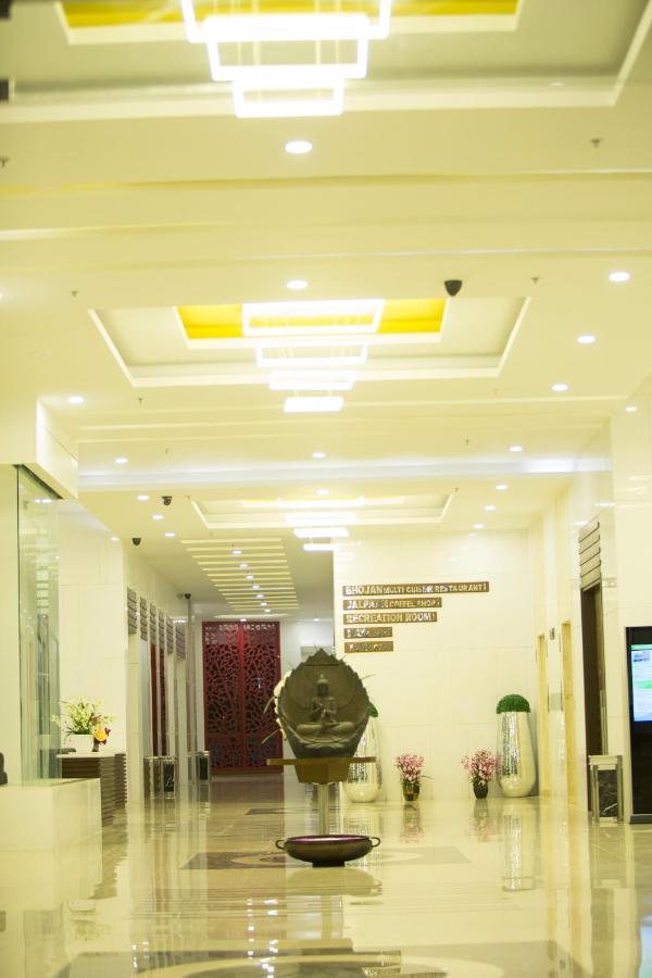 Maha Bodhi Hotel.Resort.Convention Centre Eksteriør billede
