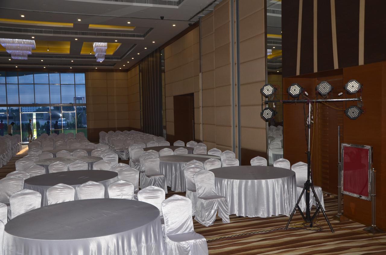 Maha Bodhi Hotel.Resort.Convention Centre Eksteriør billede